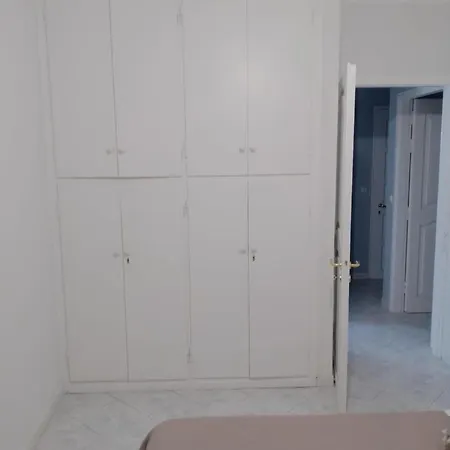 Apartment Aris House